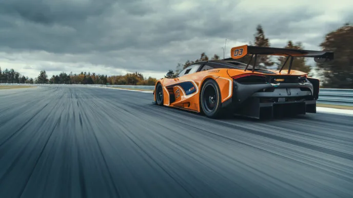 2019 mclaren 720s gt3 58 1280x720 2